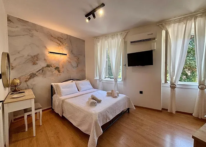 Luce Al Centro Apartment Corfu (city)